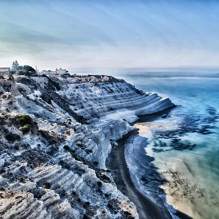 Strada Dei Vetti Cipressi Villa *